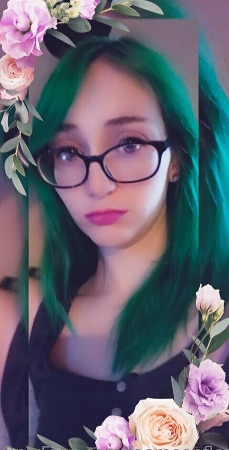 faemoonflower nude star gallery