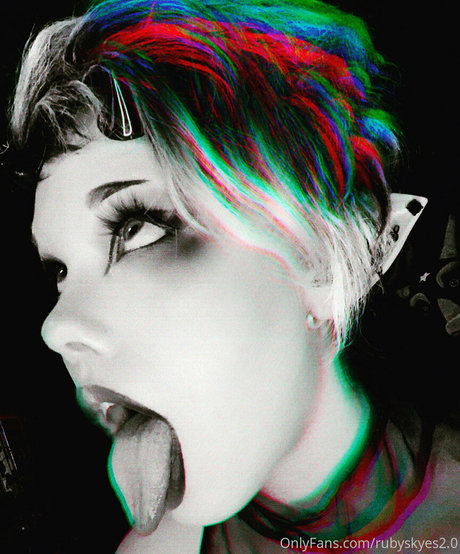 rubyskyes2 0 adult model archive