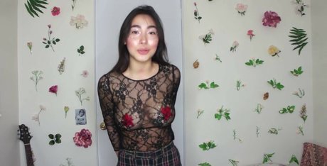 Hitomi Mochizuki porn star pictures