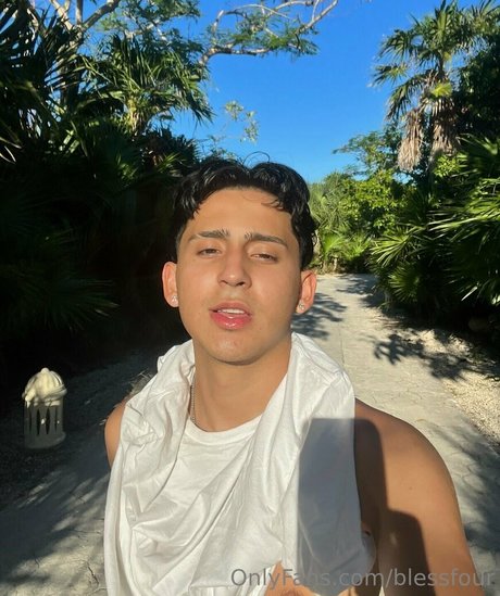 blessfour pretty actress galleries