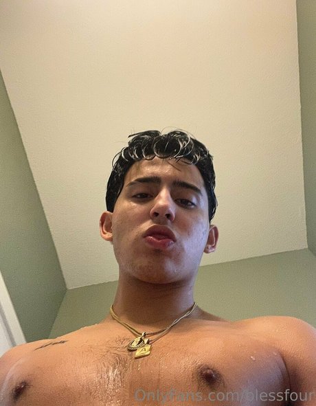 blessfour Profile pic