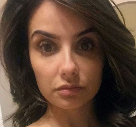 Mikaela Hoover model nude picture