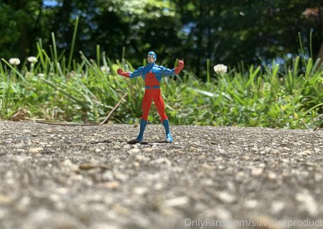 sizeplayproduct star art archive