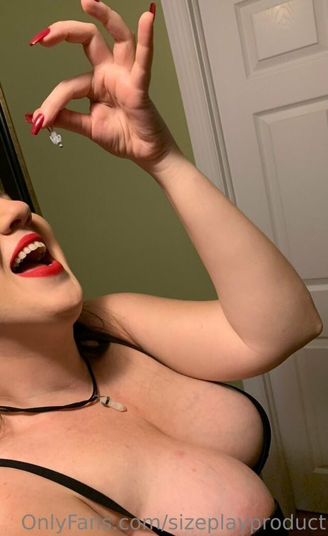 sizeplayproduct perfect star photo