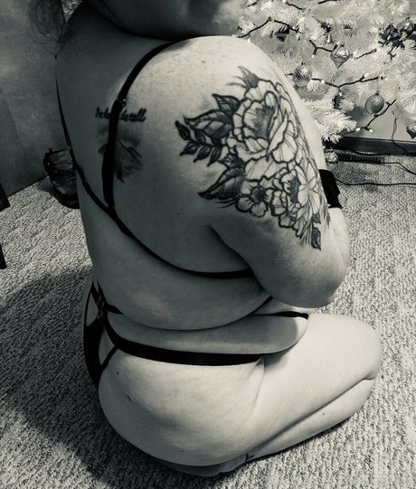 solag1998 pornstar adult archive