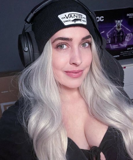 Copycatish high quality pornstar archive