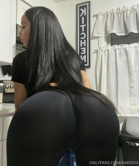 kaeeexx exclusive model img