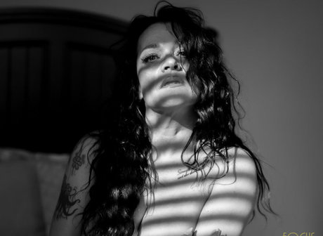 focus boudoir hot pornstar photo