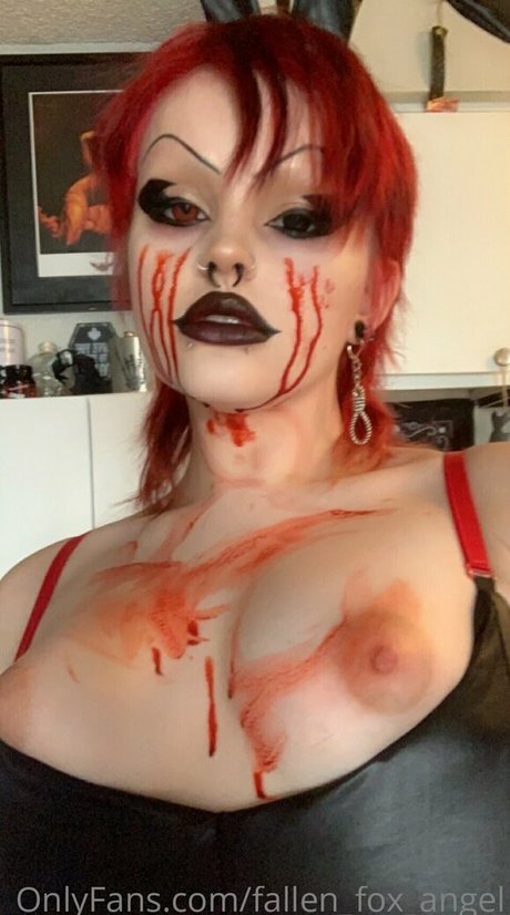 Fallen fox angel hot model pictures