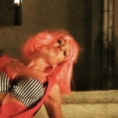 ThisIsSuze perfect model pic