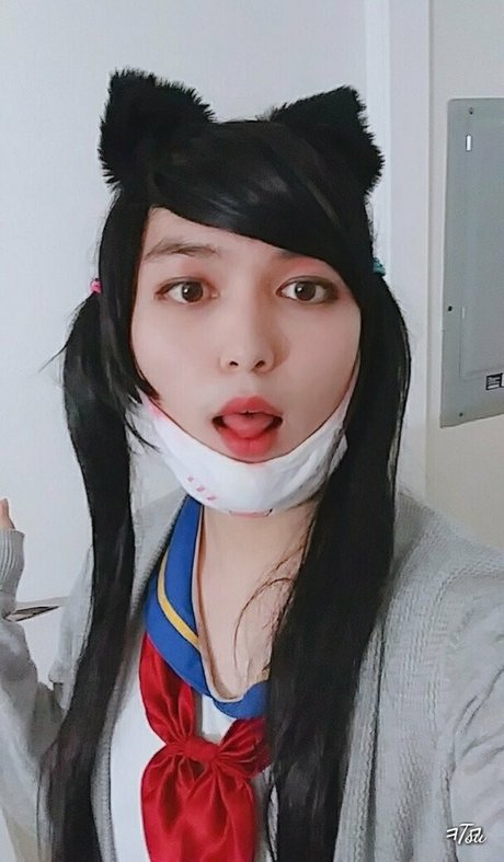 tsuki akari suki trial nude model pics