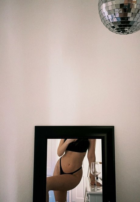 so soso model beautiful pictures