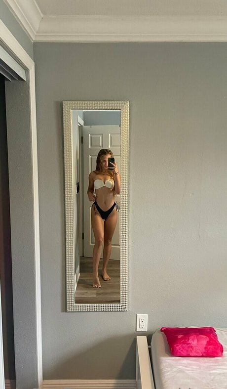 yourgirlzoey high quality star img