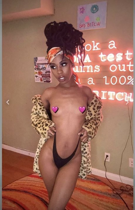 Urfavgirlfriend high quality pornstar images