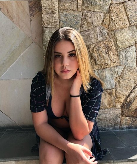 Mi aandradee pornstar adult images