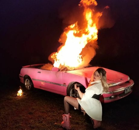 Tommi Terror best actress galleries