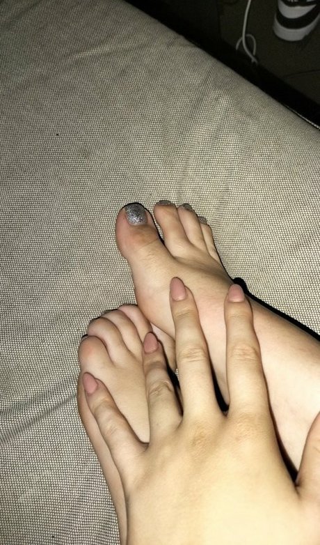 Tommi Terror model sexy photos