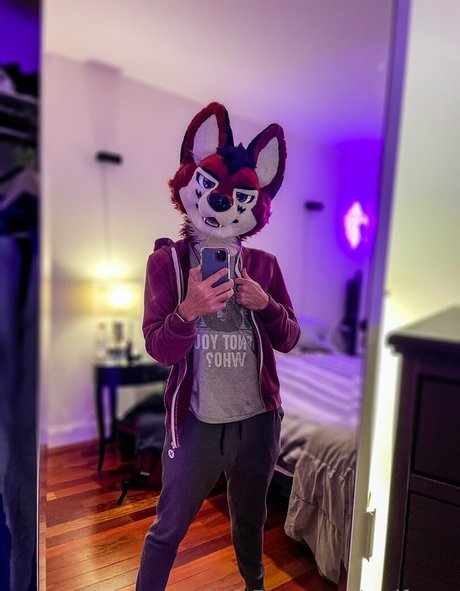 wolf ezo nude actress photos