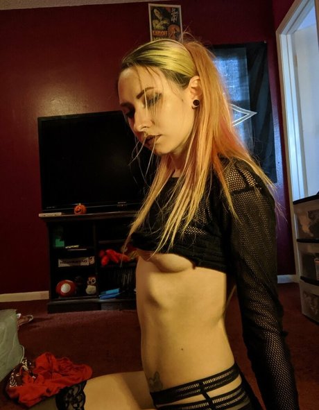 leenamouz Profile pic