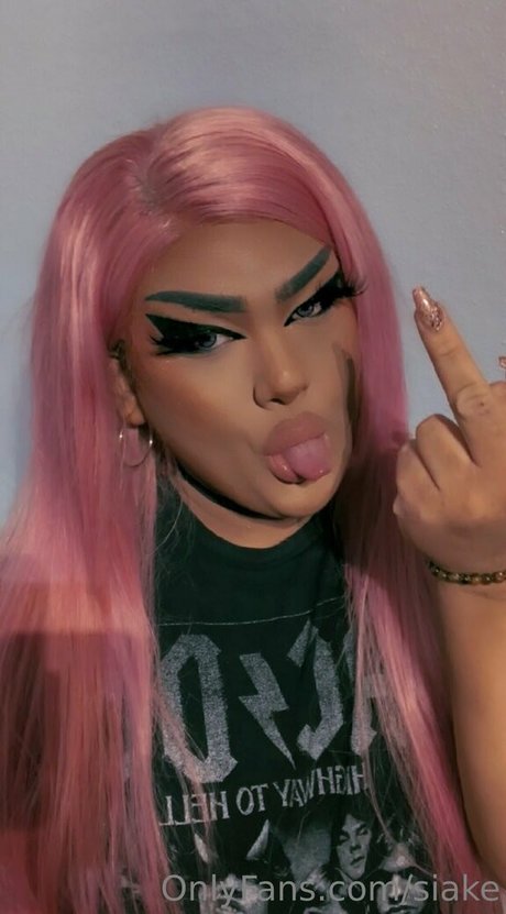 siake free actress images