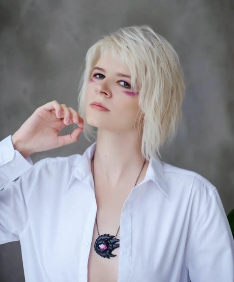 mikanyaky erotic model pic