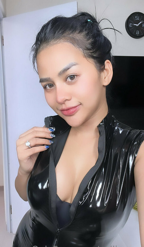 callia pvc model sex pictures