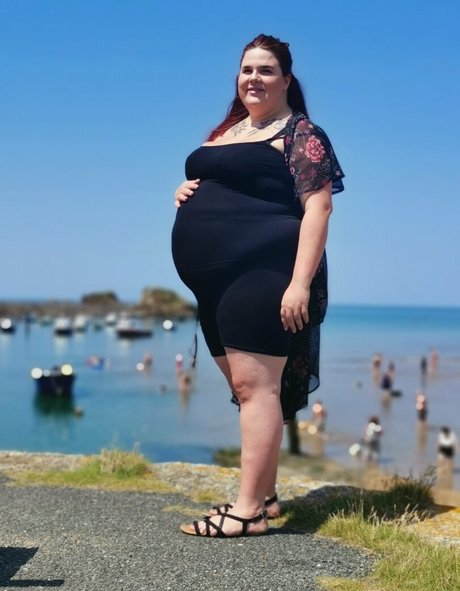 pregnantbbw high quality model picture