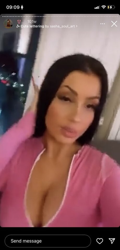 Amelaomor nudes pornstar image