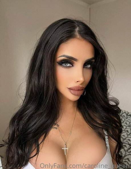 Caroline Queen model xxx img
