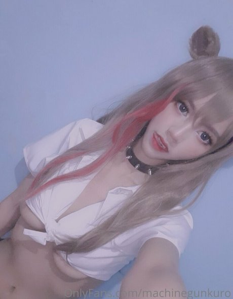 Machinegunkuro naked star pic