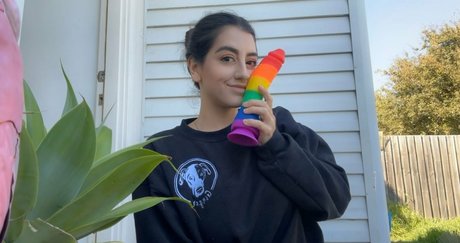 bella babe95free exclusive model img