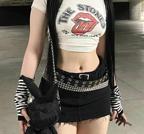 Heidi Ayala pornstar top picture