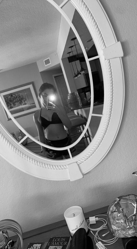 taylorherd02 erotic model photos