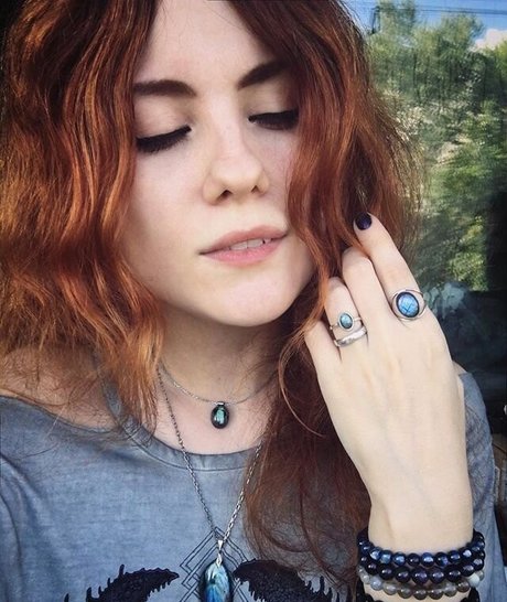 Alina Gingertail xxx model archive