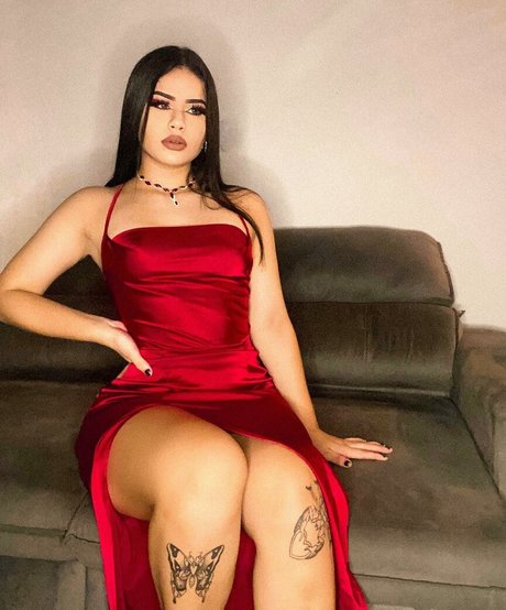 Djhully Amaral erotic model photo