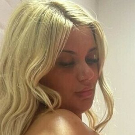 dollyjade1 beautiful model picture