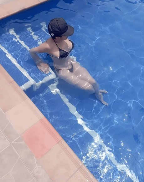 Vivi Becerra nice star pics