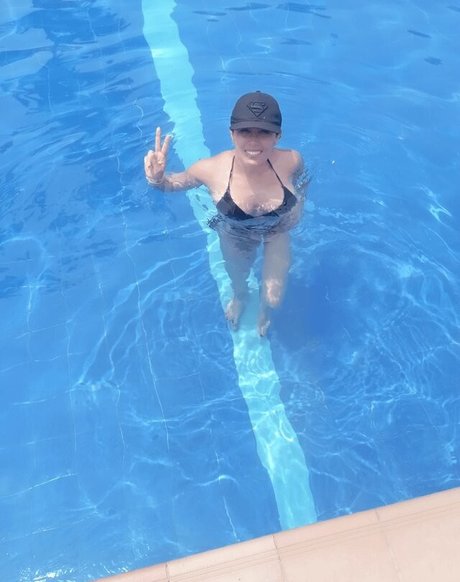 Vivi Becerra star adult photo