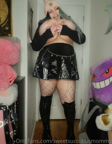 SuccubusAlixoxo star nice archive