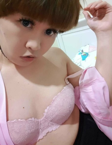 itsbellaadrianna star pretty gallery