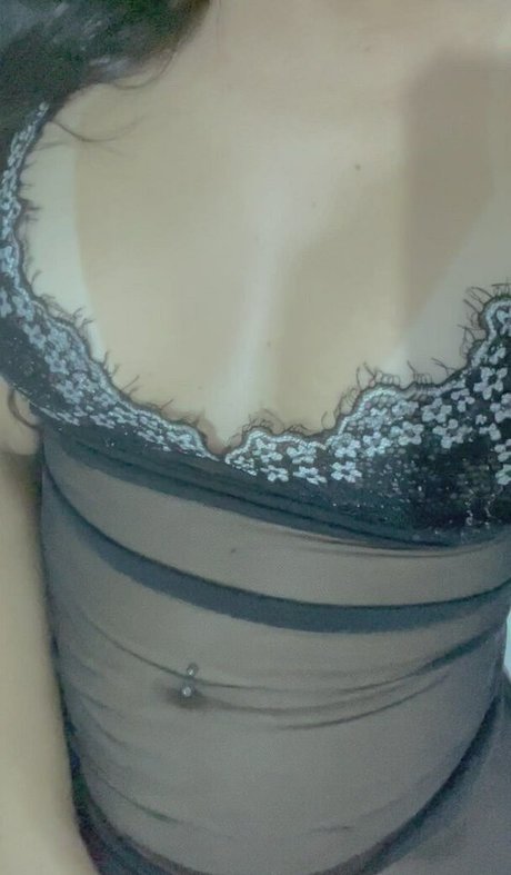 Livia Mendaluk nudes pornstar img