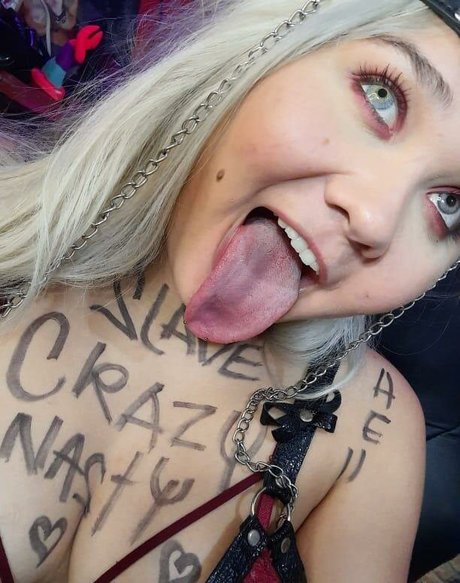 laura takint beautiful actress images