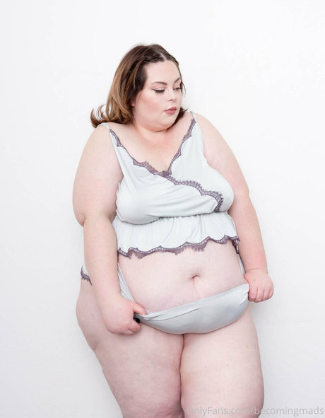 becomingmads art model photo