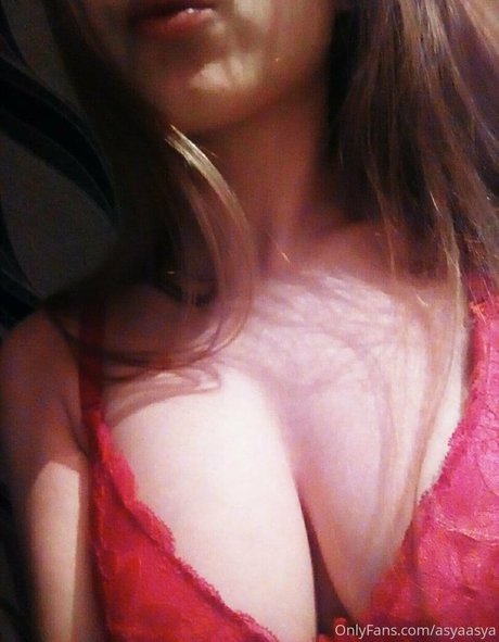 asyaasya art model images