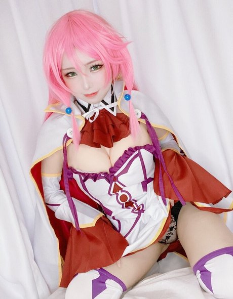 Takanashi Hanari best model archive