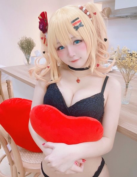 Takanashi Hanari erotic star archive