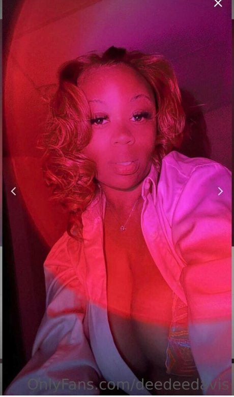 Dee Dee Davis pornographic star images