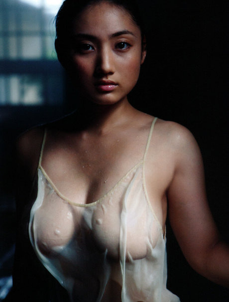 Saaya Irie sexy star image