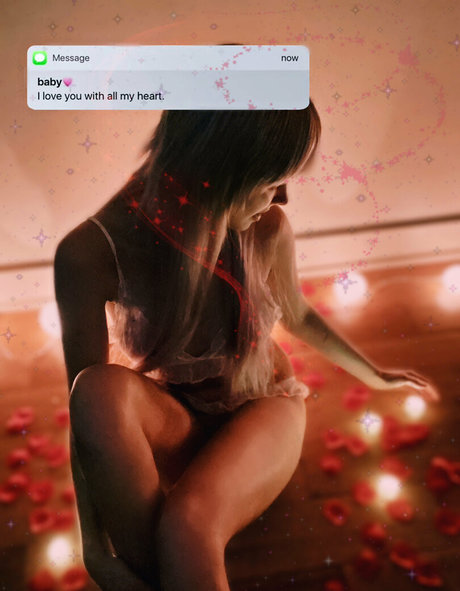 aquaticblonde pretty pornstar images