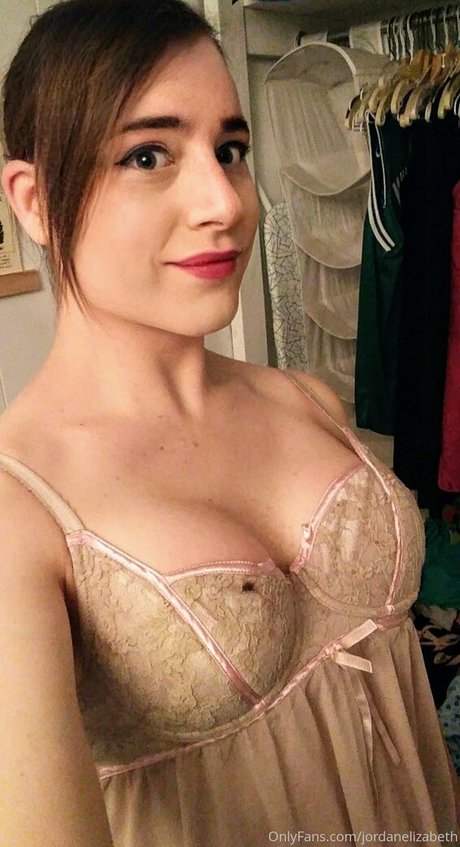 perfect tits onlyfans free nude picture